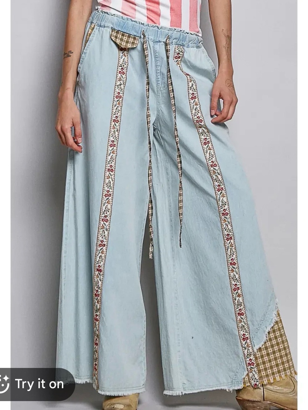 NWT POL Light Blue Embroidered-Trim Denim Pants
